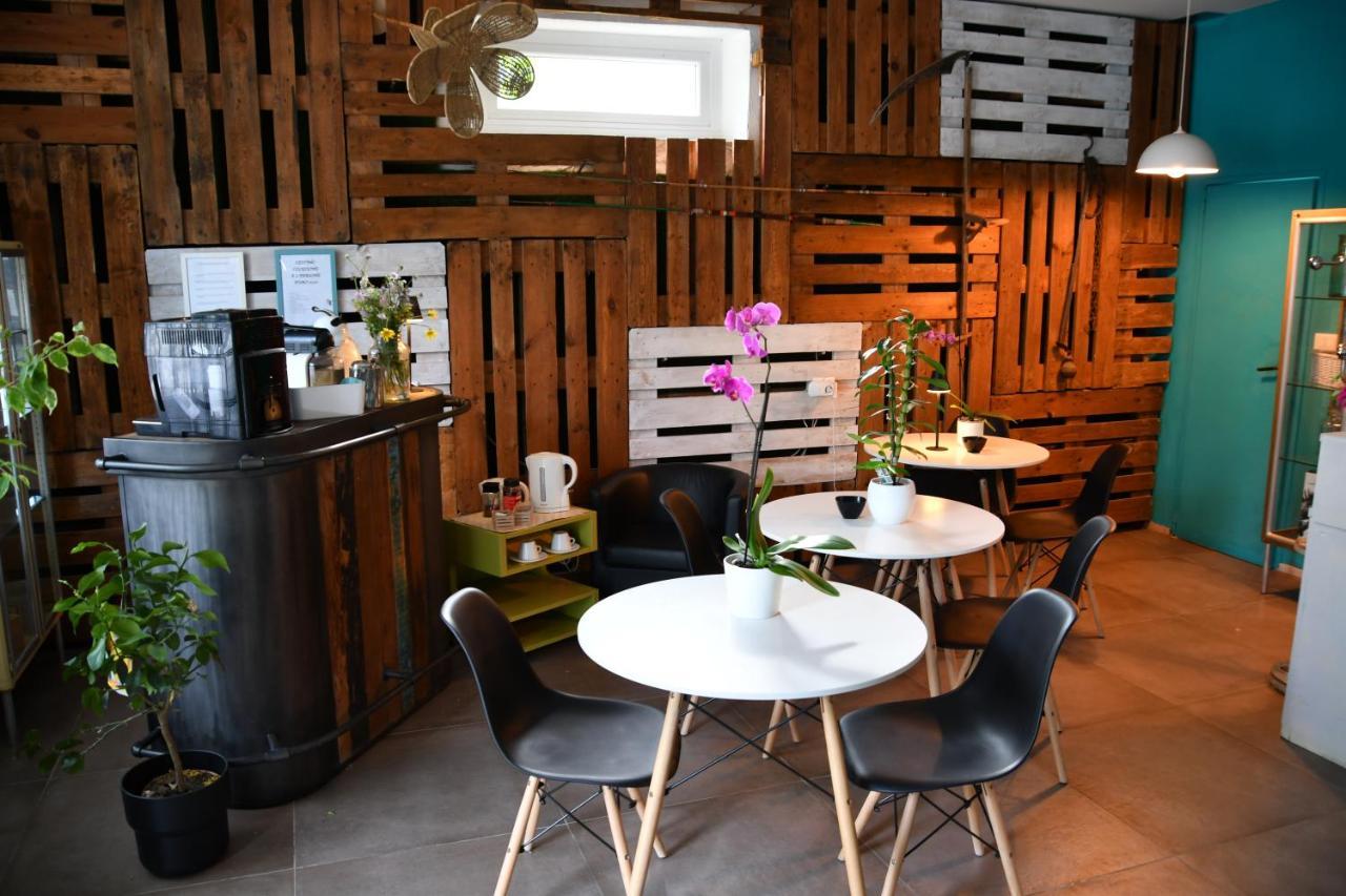 Smile Accomodation Sun Aoste Extérieur photo